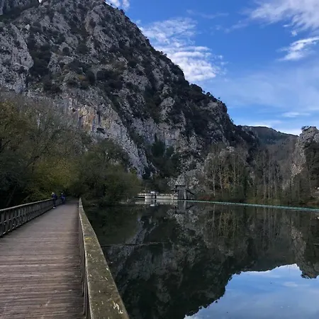 Apartamento Piso Centro Estacion De Autobuses-tren Con Garaje Oviedo
