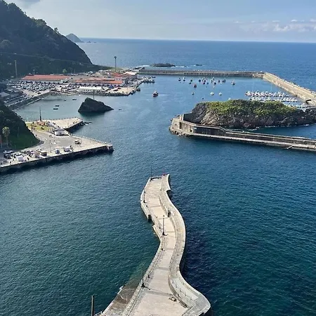 Apartamento Piso Centro Estacion De Autobuses-tren Con Garaje *