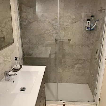 Apartamento Piso Centro Estacion De Autobuses-tren Con Garaje