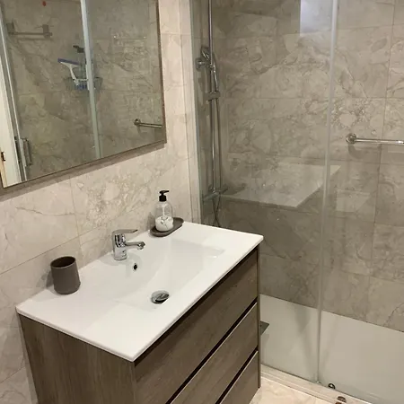 Piso Centro Estacion De Autobuses-tren Con Garaje * Oviedo