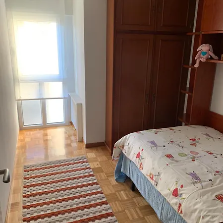 Apartamento Piso Centro Estacion De Autobuses-tren Con Garaje Oviedo