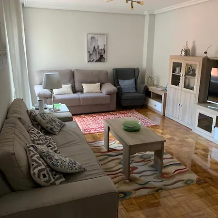 Piso Centro Estacion De Autobuses-tren Con Garaje