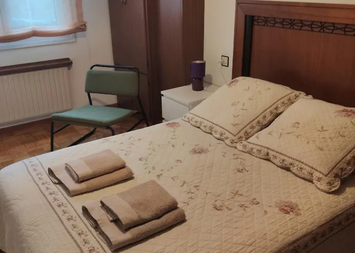 Appartement Piso Centro Estacion De Autobuses-tren Con Garaje