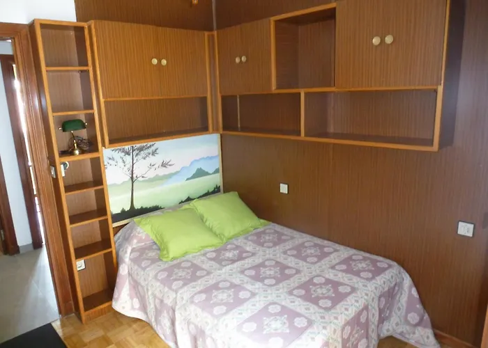 Piso Centro Estacion De Autobuses-tren Con Garaje Oviedo