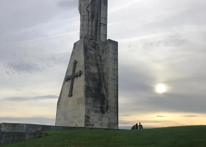 Piso Centro Estacion De Autobuses-tren Con Garaje * Oviedo