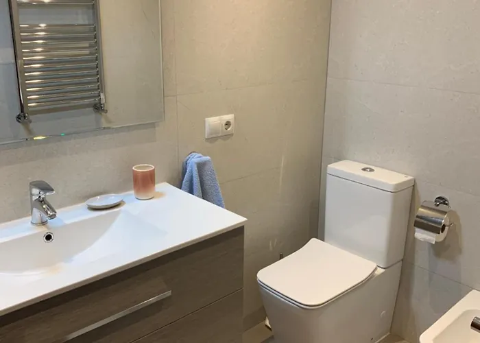 Piso Centro Estacion De Autobuses-tren Con Garaje Appartement *