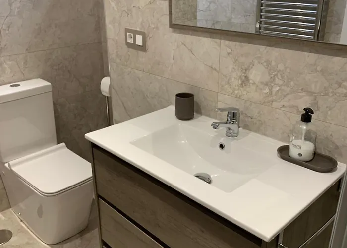 Piso Centro Estacion De Autobuses-tren Con Garaje *