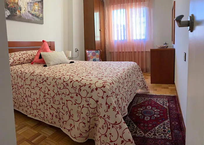 Piso Centro Estacion De Autobuses-tren Con Garaje Appartement